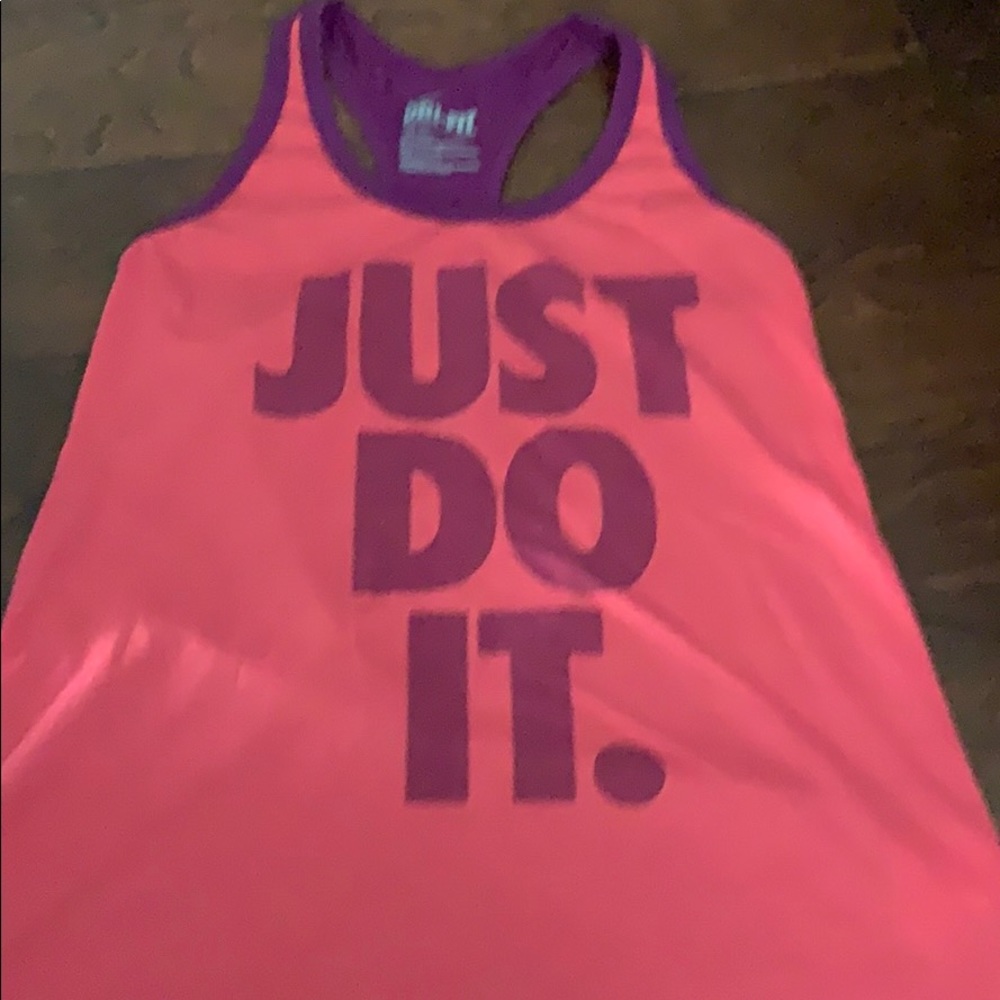 Women’s Nike Dry fit tank